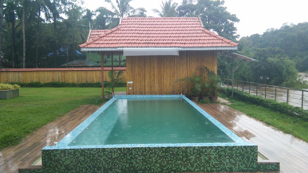 Willow Heights Athirappilly Bagian luar foto