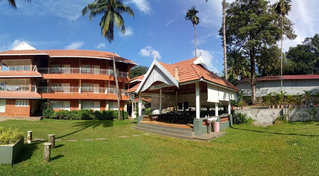 Willow Heights Athirappilly Bagian luar foto