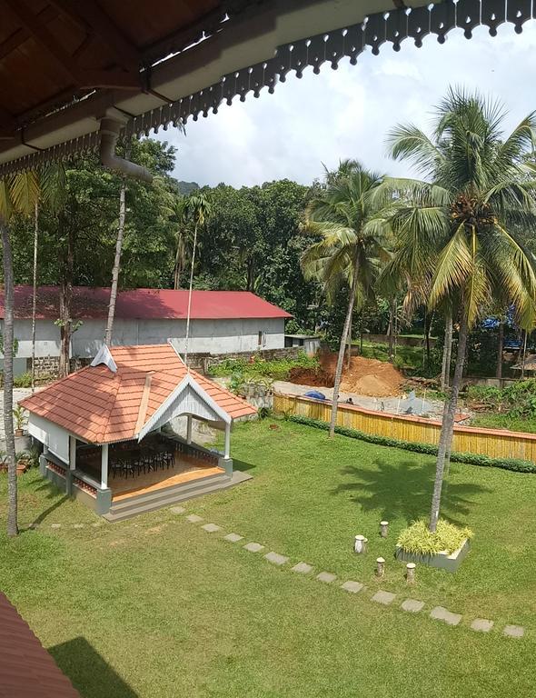 Willow Heights Athirappilly Bagian luar foto