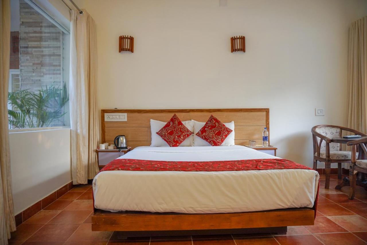 Willow Heights Athirappilly Bagian luar foto