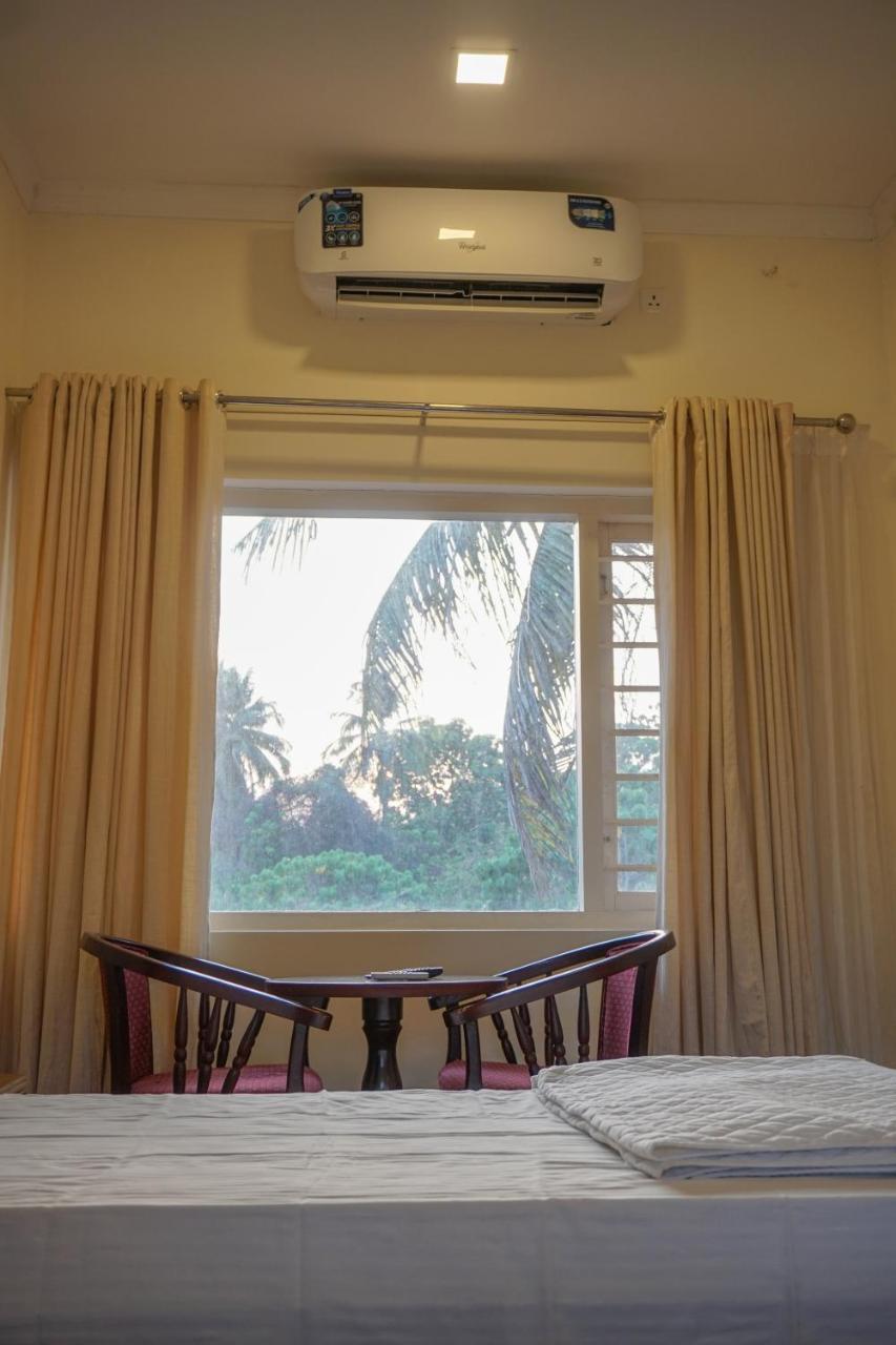Willow Heights Athirappilly Bagian luar foto